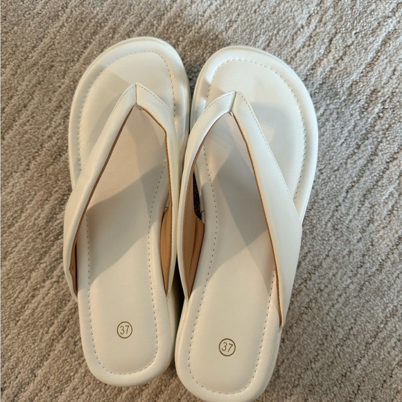 Platform Flip Flops - Picture 2 of 3